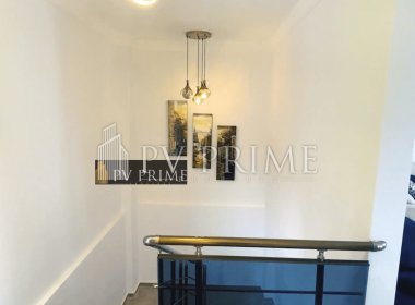 Просторные виллы в Турции, в Сапанджа, с видом на озеро, на продажу